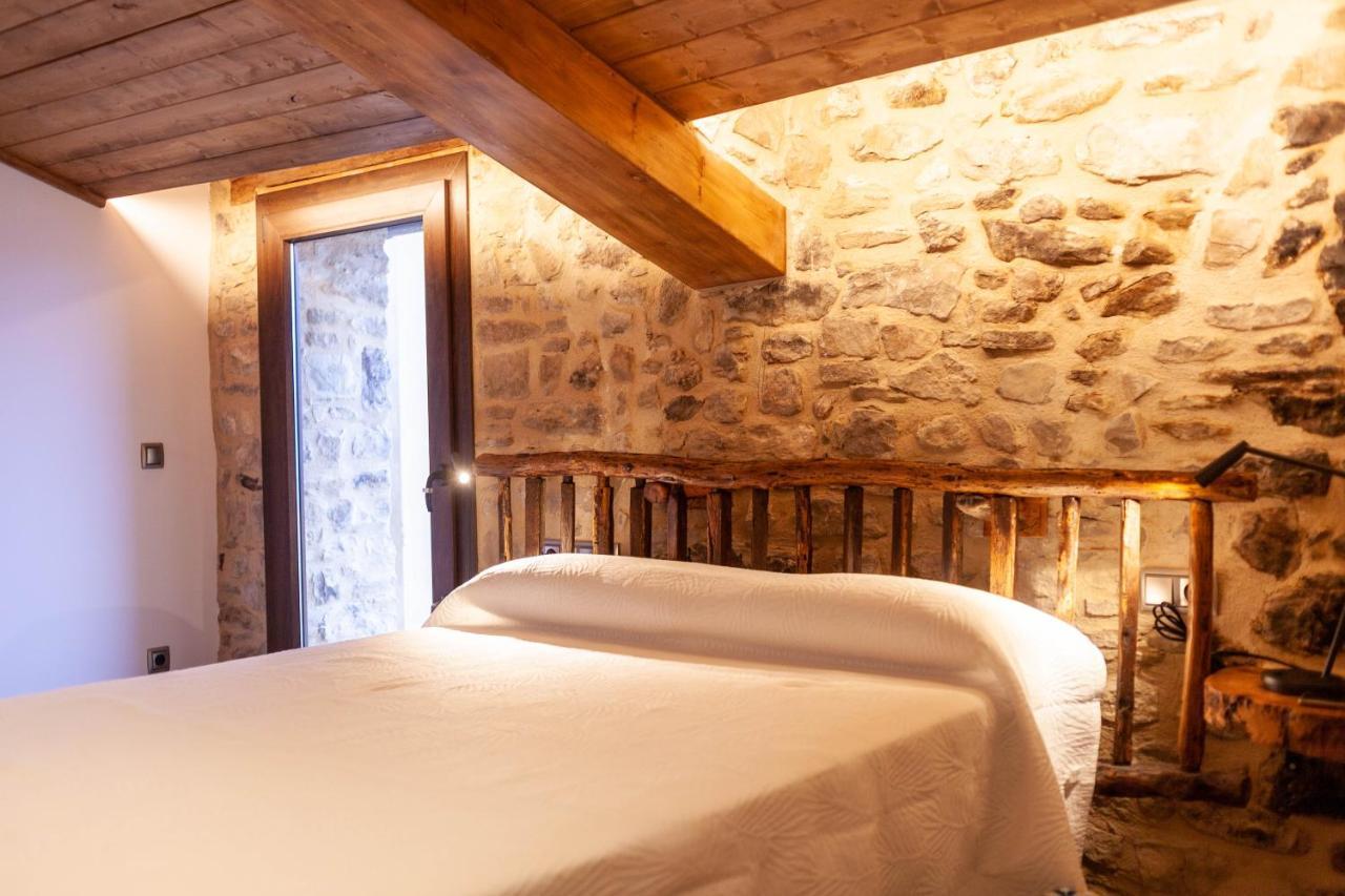 Casa Sanui. Apartaments Turistics Rurals Estorm Екстериор снимка