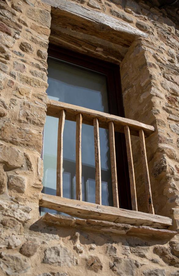 Casa Sanui. Apartaments Turistics Rurals Estorm Екстериор снимка